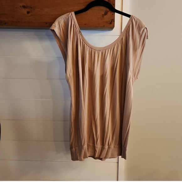 Lascana V-neck Top Tan Size Large - Picture 2 of 5